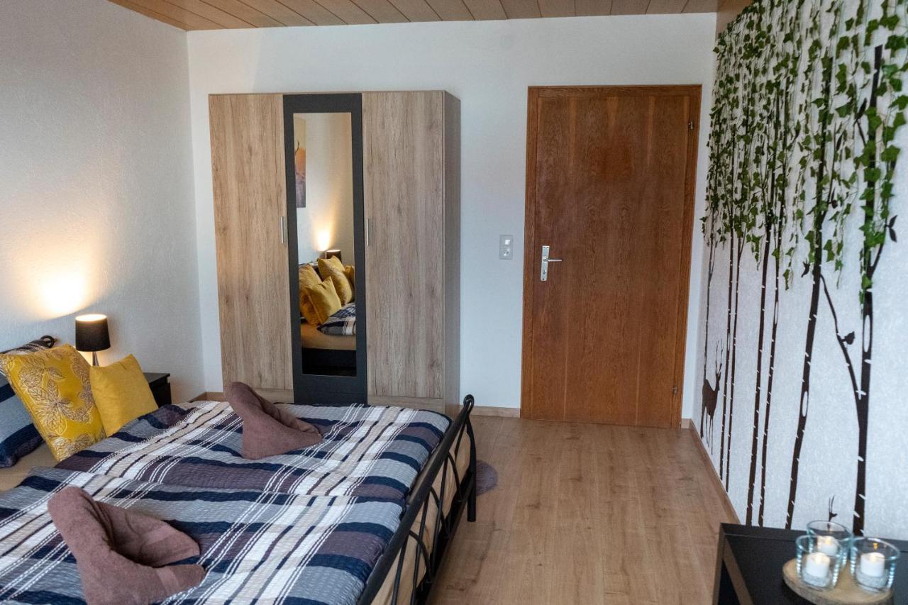 Ferienwohnung Hertreiter In Dingolfing 110Qm Exterior photo